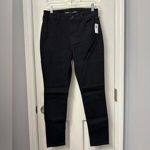 Women’s Old Navy black skinny jeans size 8 regular